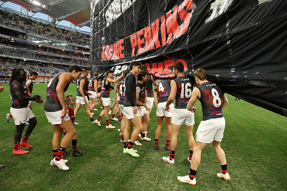 Why former AFL coach isn’t bullish on Essendon in 2023