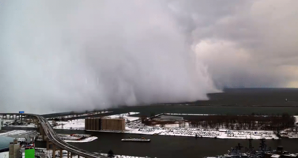 Lake effect snow