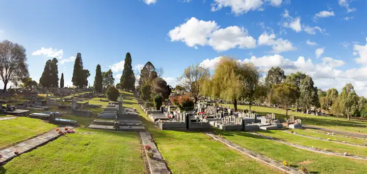 Monumental and lawn graves at Lilydale Lawn Cemetery