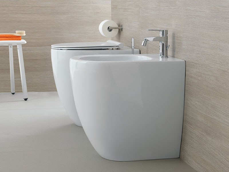 bagno-sanitari-wc-bidet-ponte-giulio-coppia-sanitari-alti bagno-sanitari-wc-bidet-ponte-giulio-coppia-sanitari-alti