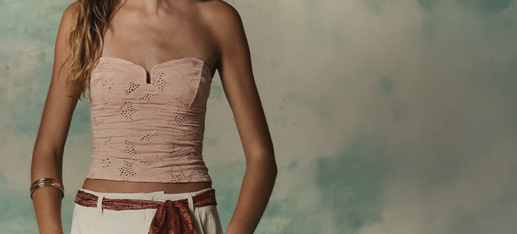 Eyelet by Intimatley, Textured cotton blend with added stretch