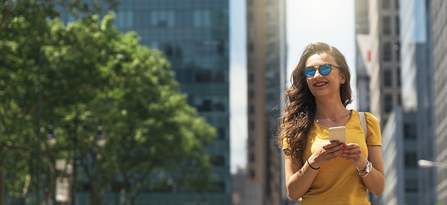 Getting a Loan from a Bank vs Borrowell Personal Loans: Tested