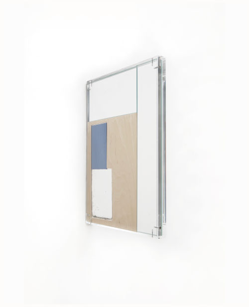 Anneke Eussen
Outlining second series 03, 2022
Antique glass, plywood, plexiglass frame
20.08 x 16.14 inches
51 x 41 cm