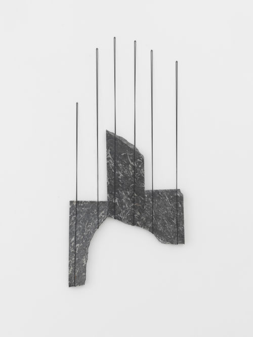 Anneke Eussen
Present Portal 02, 2020
Found marble slabs from renovation sites in Berlin
30.71 x 13.78 inches
78 x 35 cm