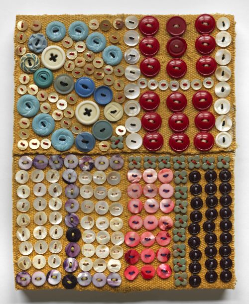 Jeff Perrone
Shit, 2008
Mud cloth, buttons, and thread on canvas
10 x 8 inches
25.4 x 20.3 cm