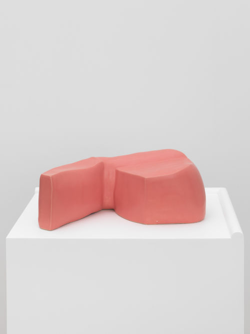 Ellie Krakow
Body Geometry (Pink V), 2021
Glazed ceramic with custom pedestal
15 x 8 x 5.5 inches (38.1 x 20.3 x 14 cm)
(with pedestal: 20 x 16 x 39.75 inches)
(Inventory #EKW111)