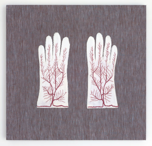 Elaine Reichek
Oppenheim's Gloves, 2020
Hand embroidery on cotton gloves appliquéd to linen
14.75 x 15.25 inches
37.5 x 38.7 cm