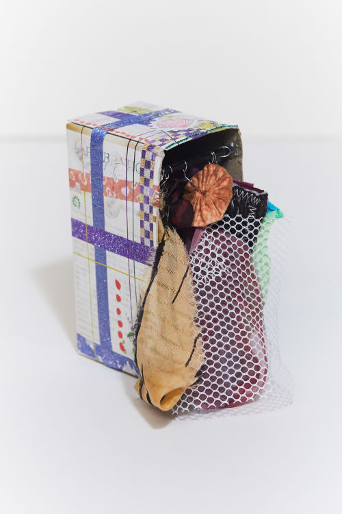 Jordan Barse
Springtime at the RealReal, 2019
Paperboard, fabrics, plastic, wire, acrylic, business card
6 x 3.5 x 4 inches
15.2 x 8.9 x 10.2 cm