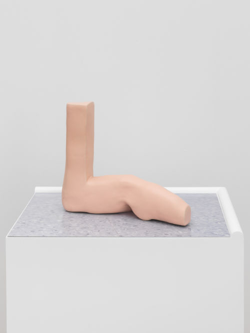 Ellie Krakow
Body Geometry (Leg Like), 2021
Glazed ceramic with custom pedestal
14 x 5 x 10.5 inches (35.6 x 12.7 x 26.7 cm)
(with pedestal: 20 x 16 x 54.5 inches)
(Inventory #EKW106)