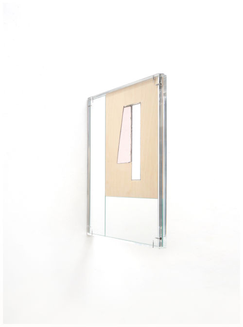 Anneke Eussen
Outlining second series 02, 2022
Antique glass, plywood, plexiglass frame
20.08 x 16.14 inches
51 x 41 cm