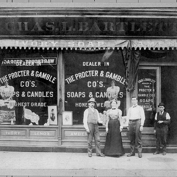 1880 年代のバートレット店