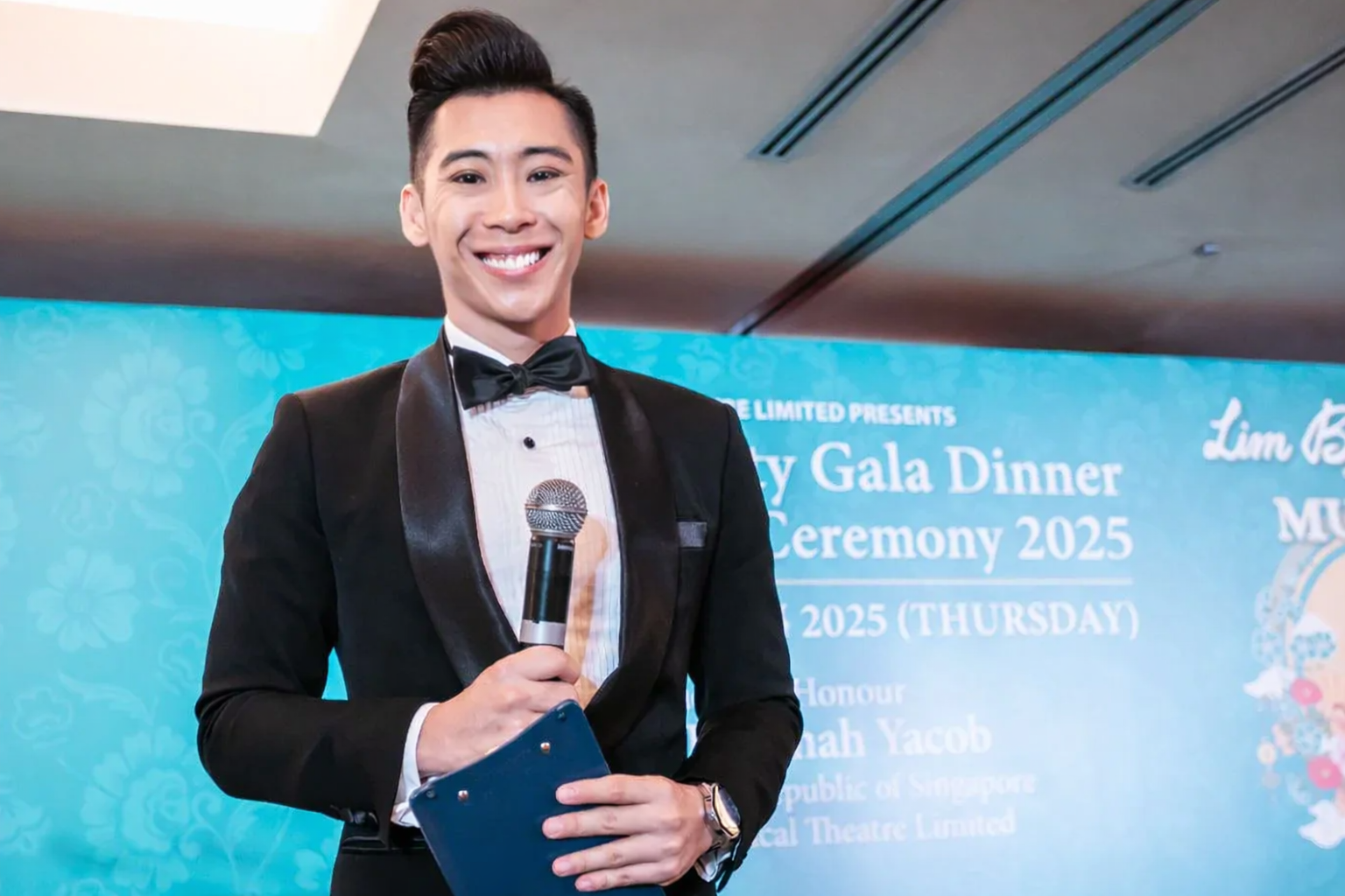 PROFESSIONAL EMCEE SOURCING IN SINGAPORE