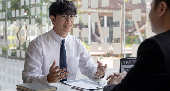 Lack of confidence become one common mistake that you should avoid during IELTS Speaking test.