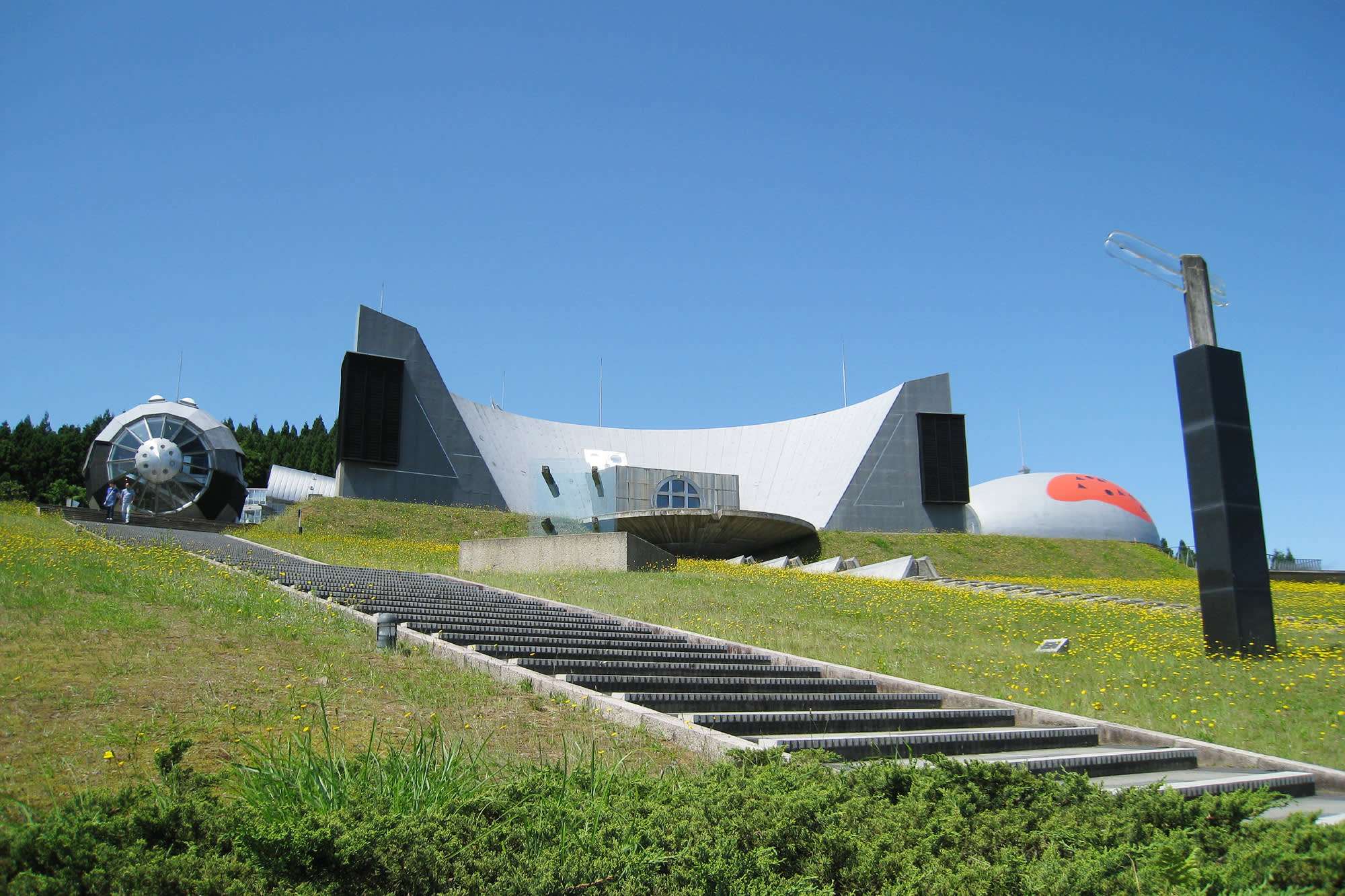 Notojima Glass Museum