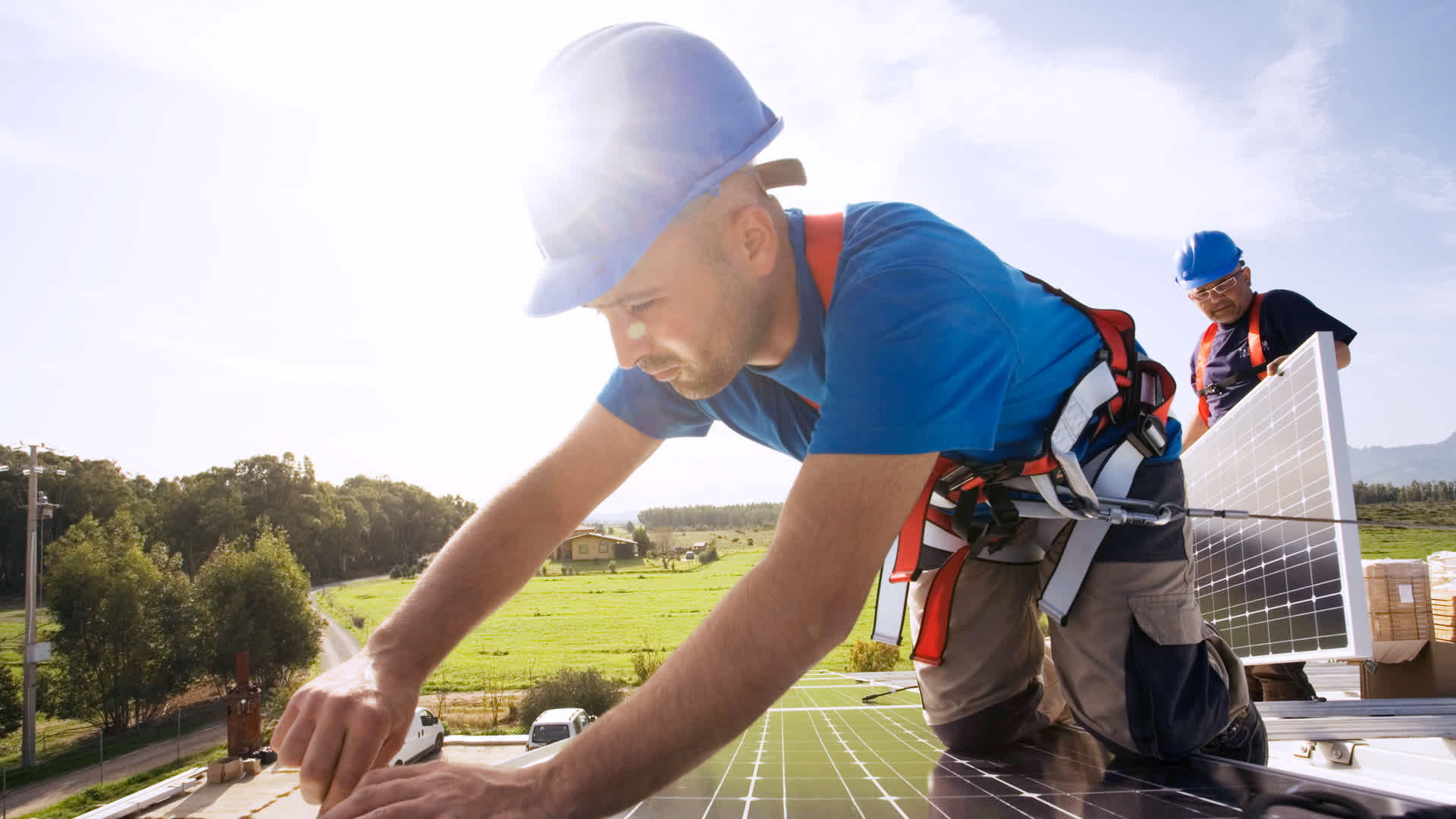 Solar-Komplettlösung EnBW solar+ wird installiert