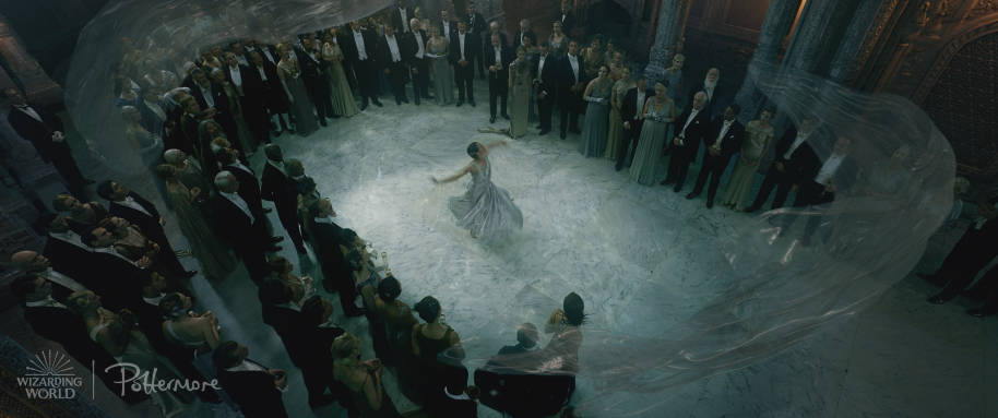 Leta Lestrange dancing in the trailer for Fantastic Beasts: Crimes of Grindelwald