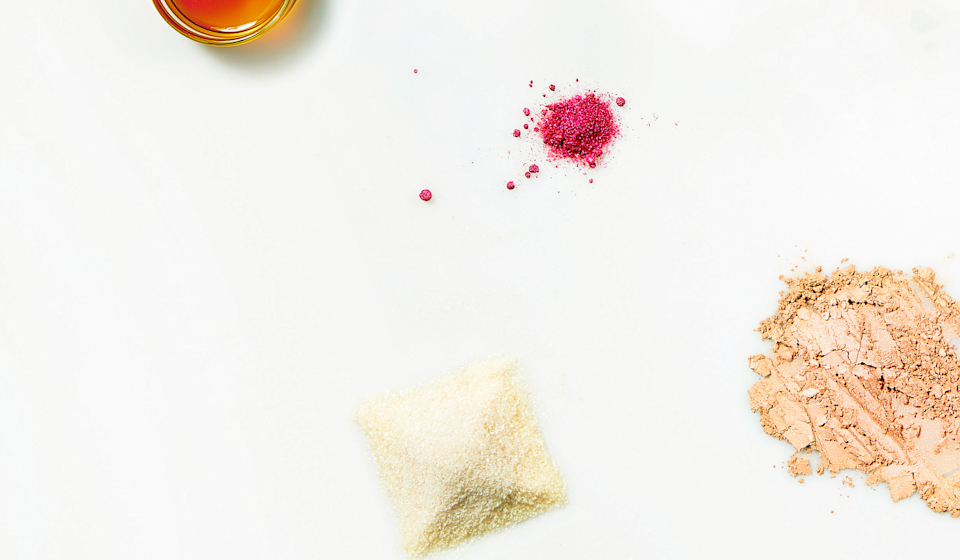 What's the Difference Between Vitamins and Minerals?