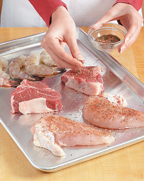 Use the same rub mixture on all three proteins; it's what harmonizes them when they are glazed.