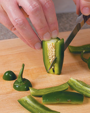 Tips-The-Easiest-Way-to-Seed-Chiles