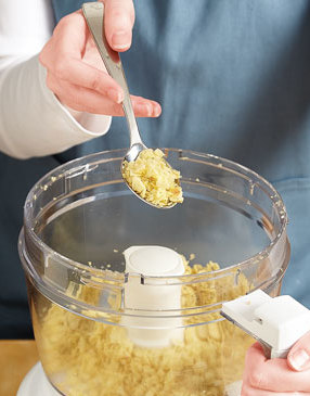 Potato-Chip-Crusted-Chicken-Step1