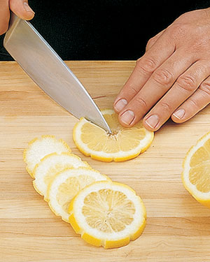 Tips-How-to-Make-Lemon-Wheels-for-Decoration3