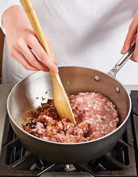 Pork-Ragu-with-Olives-and-Sun-Dried-Tomatoes-Step2