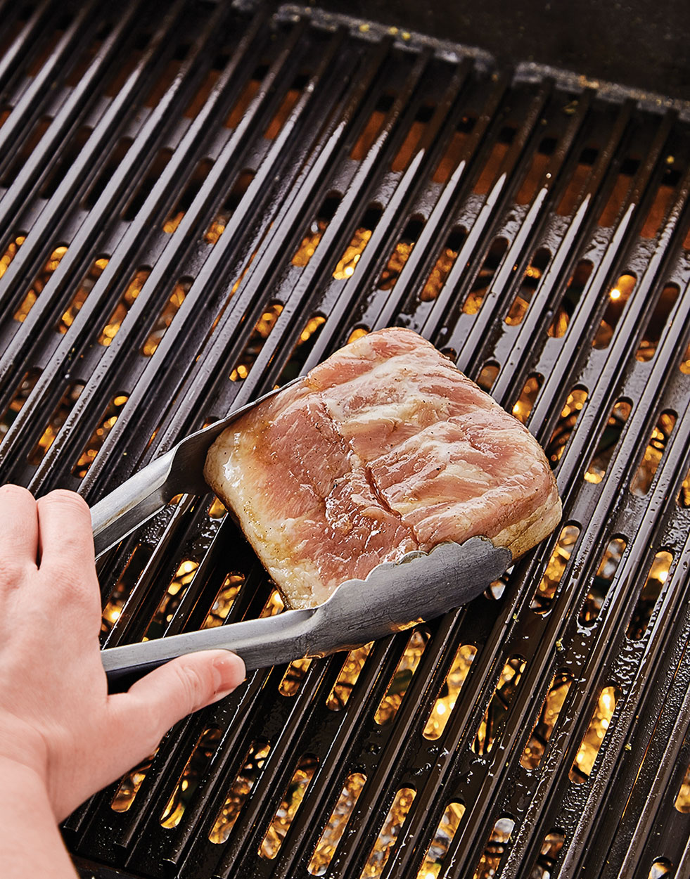 How to Oil a Grill Grate and Add Flavor