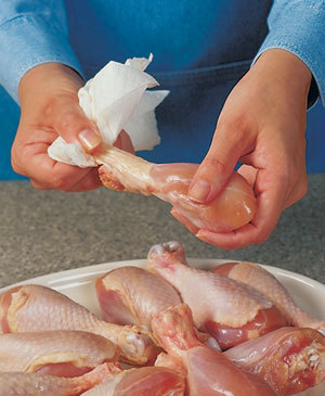Tips-No-Slip-Way-to-Remove-Poultry-Skin