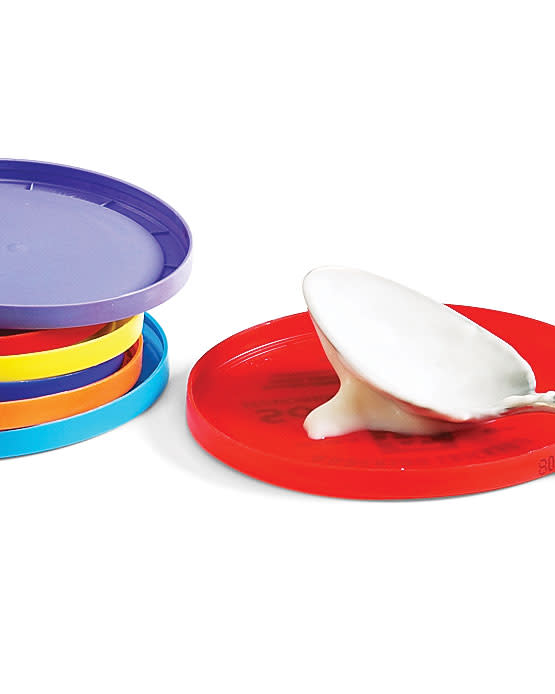 Reuse yogurt lids as Disposable Spoon Rests | Kitchen Hack