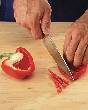 Tips-How-to-Julienne-Peppers
