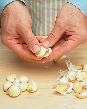 Tips-How-to-Peel-Head-of-Garlic