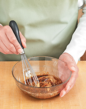 For sauce with a smooth consistency, thoroughly whisk together peanut butter and the other ingredients.