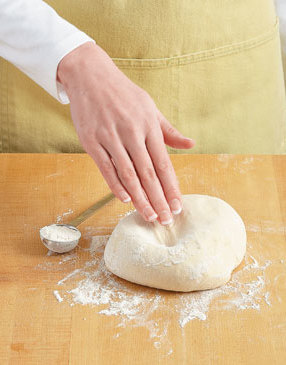 Food-Processor-Pizza-Dough-for-Two-Step2
