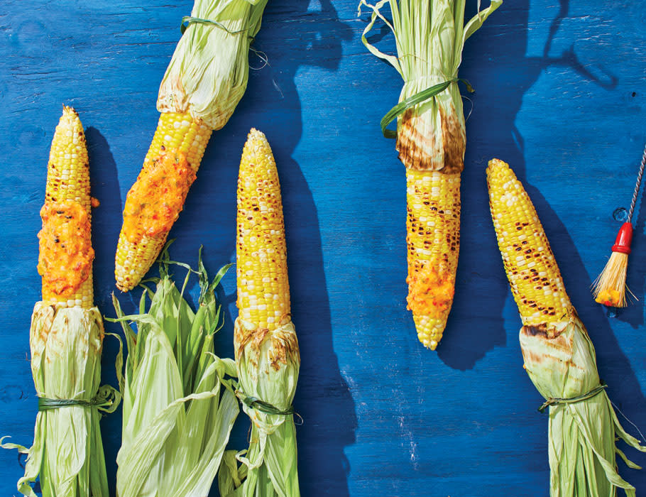 Ears of sweet corn with pimento cheese butter