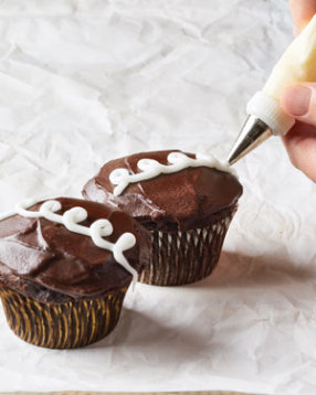 Retro-Chocolate-Cupcakes-Step1