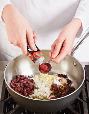 Pork-Ragu-with-Olives-and-Sun-Dried-Tomatoes-Step1