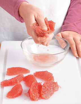 Crab-Avocado-Grapefruit-Salad-with-Grapefruit-Tarragon-Vinaigrette-Step1