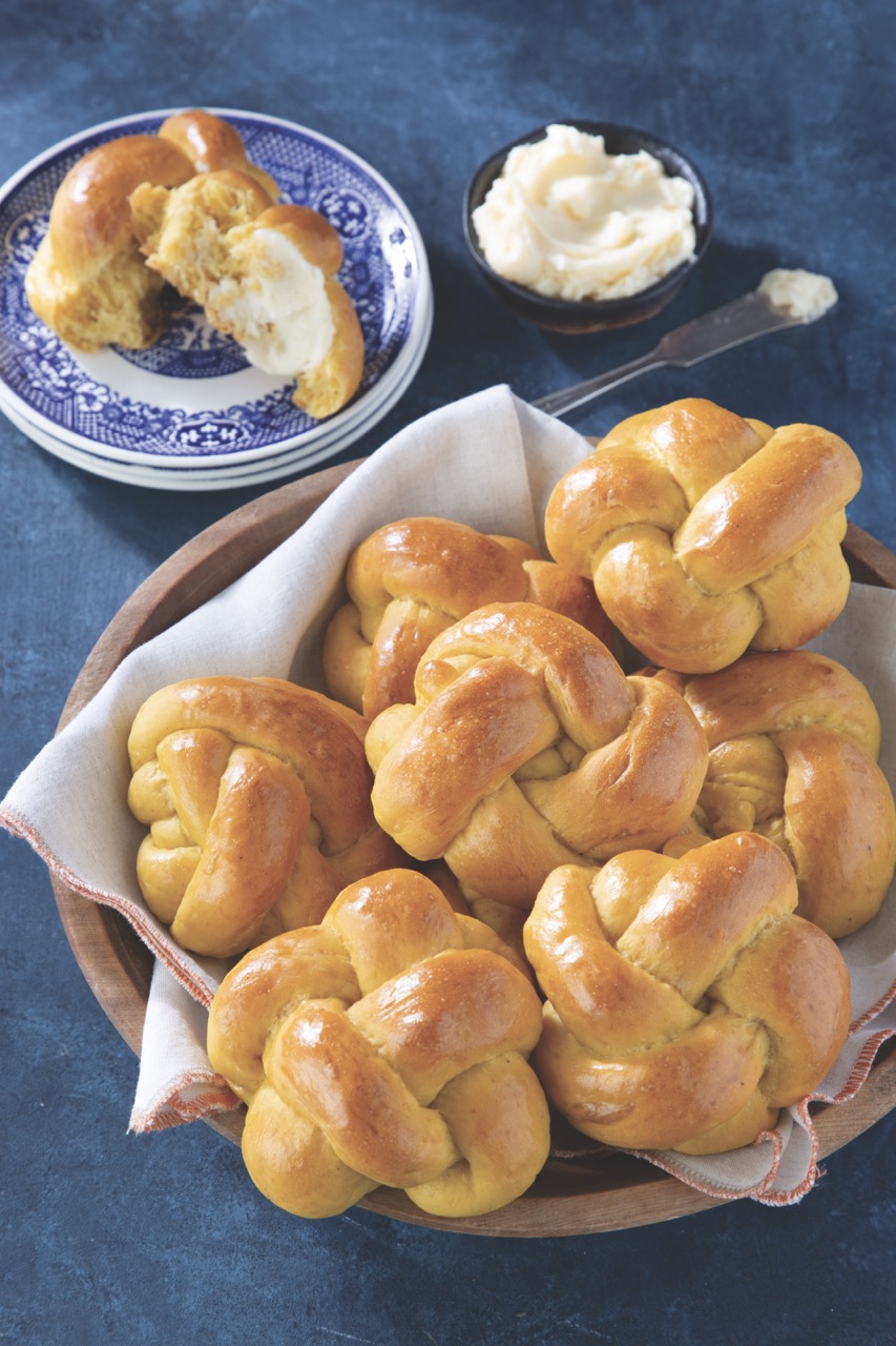 Pumpkin Yeast Rolls