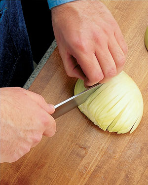 Tips-How-to-Chop-Onions3