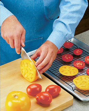 Tips-How-to-Dry-Tomatoes-in-the-Oven2
