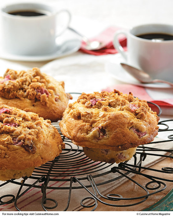 Rhubarb-Lemon Muffins with Streusel Topping