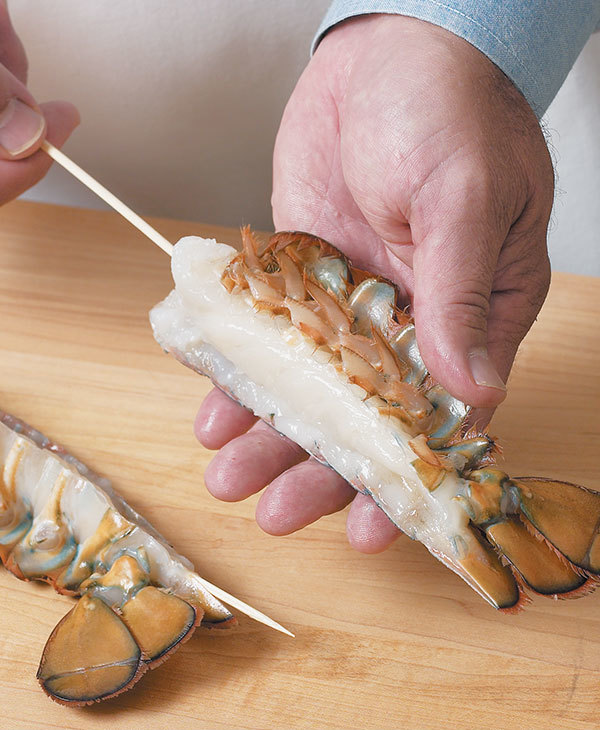 How to Keep Shrimp & Lobster Tails From Curling