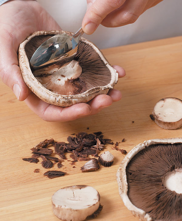 How to Remove Gills from Portobello Mushrooms