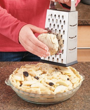 New, Unique Way to Make a Pretty Pie Crust
