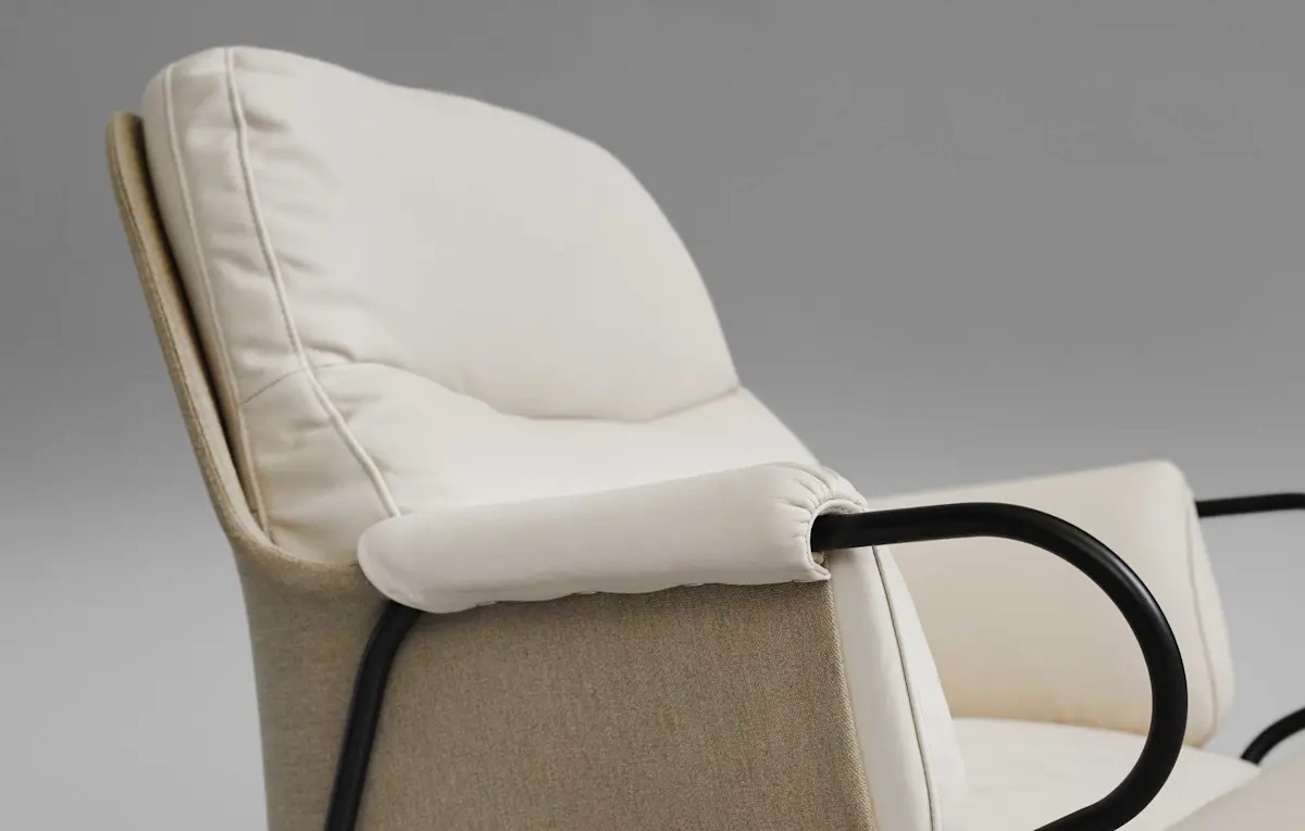 Lyra Lounge Chairs