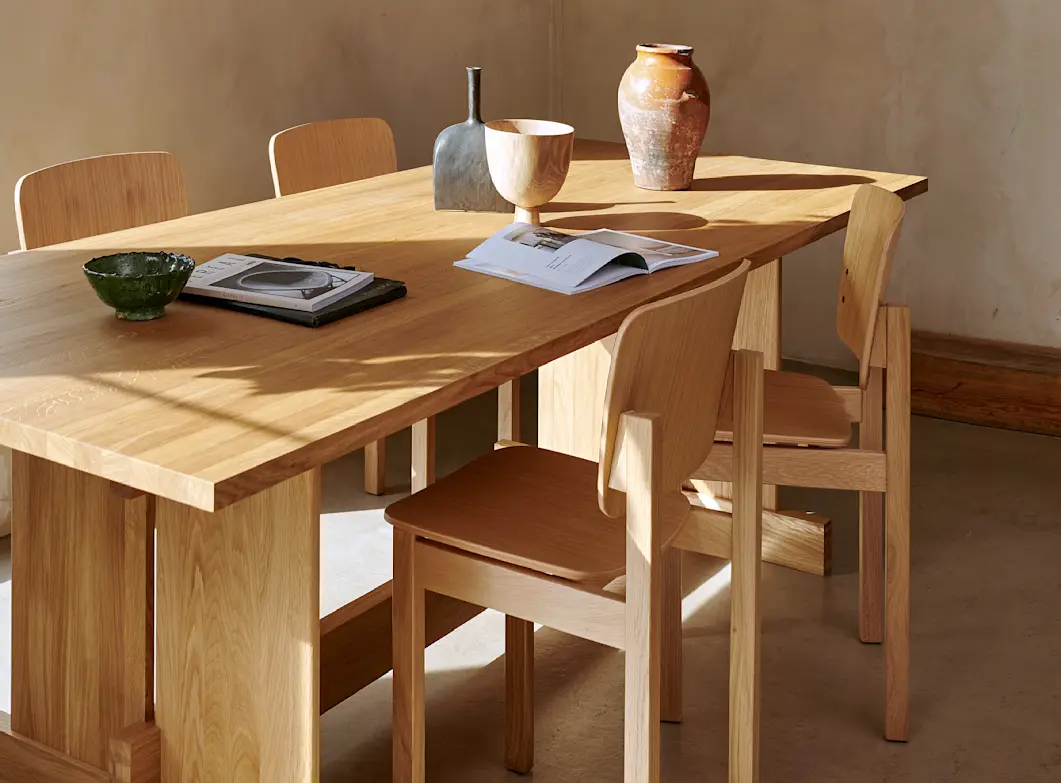 Mono Chairs