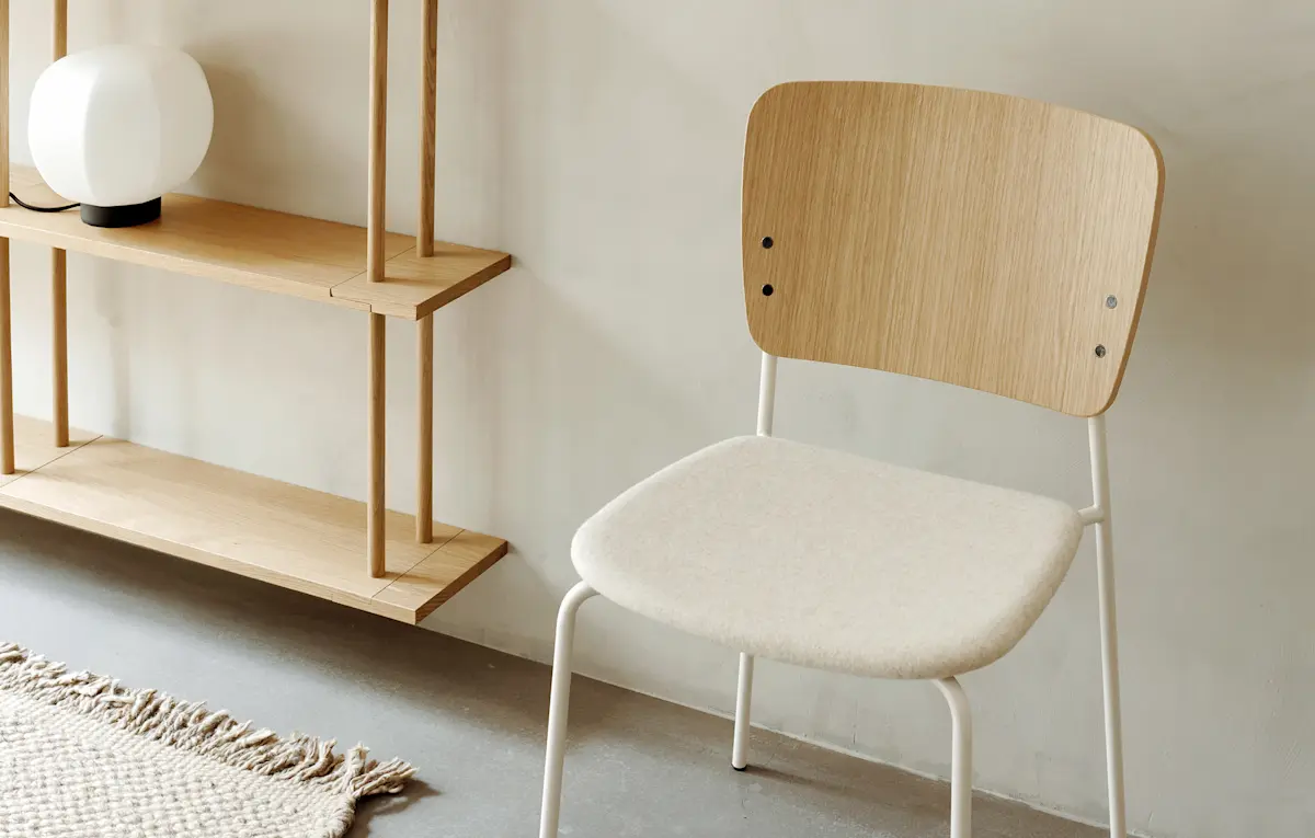 Mono Chairs