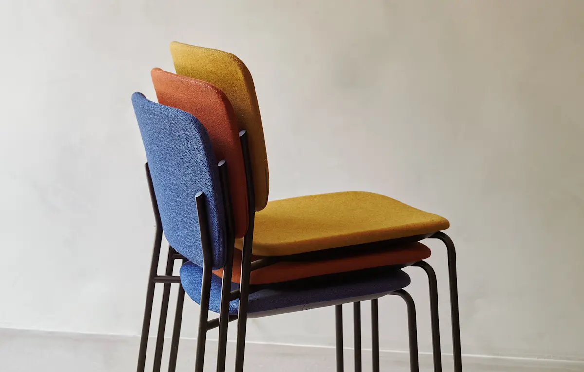 Mono Chairs