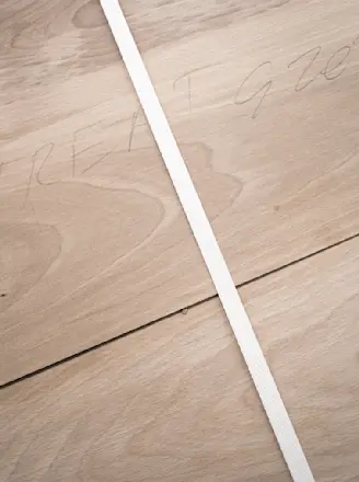 Supersolid Tables