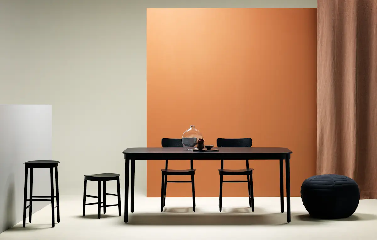Figurine Chairs